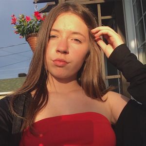 Meet your Posher, Camille